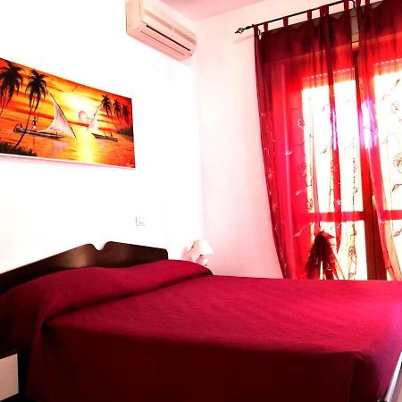 Happy Mare Apartment Su Forti Luaran gambar